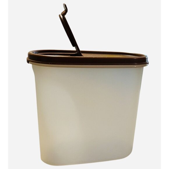 Tupperware Modular Mate‎ Oval  #1613-6 (7 1/4 Cup) with Brown Lid - Picture 1 of 5